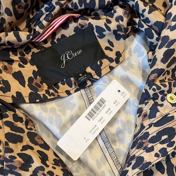 J. Crew Women’s Light Weight Jacket Size Small brand new - Picture 2 of 8